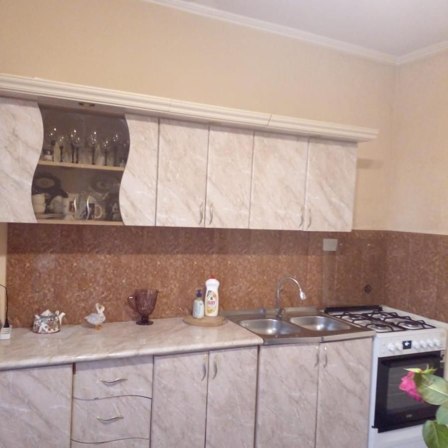 Family House Apartment Sevan Luaran gambar